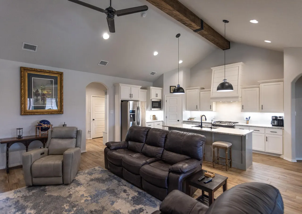 Photo 5 — 5001 Prospect Avenue, Lubbock, TX 79407