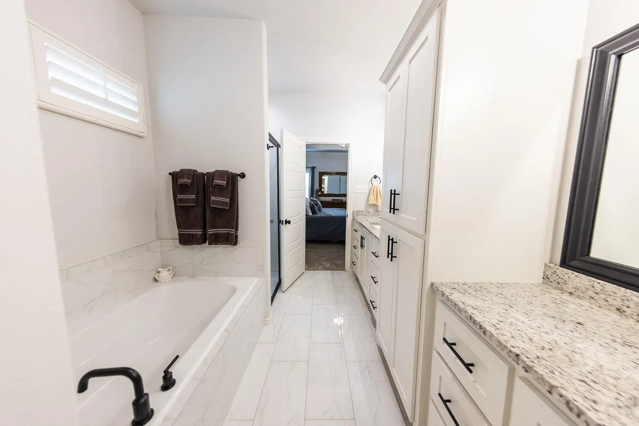 Photo 12 — 5001 Prospect Avenue, Lubbock, TX 79407