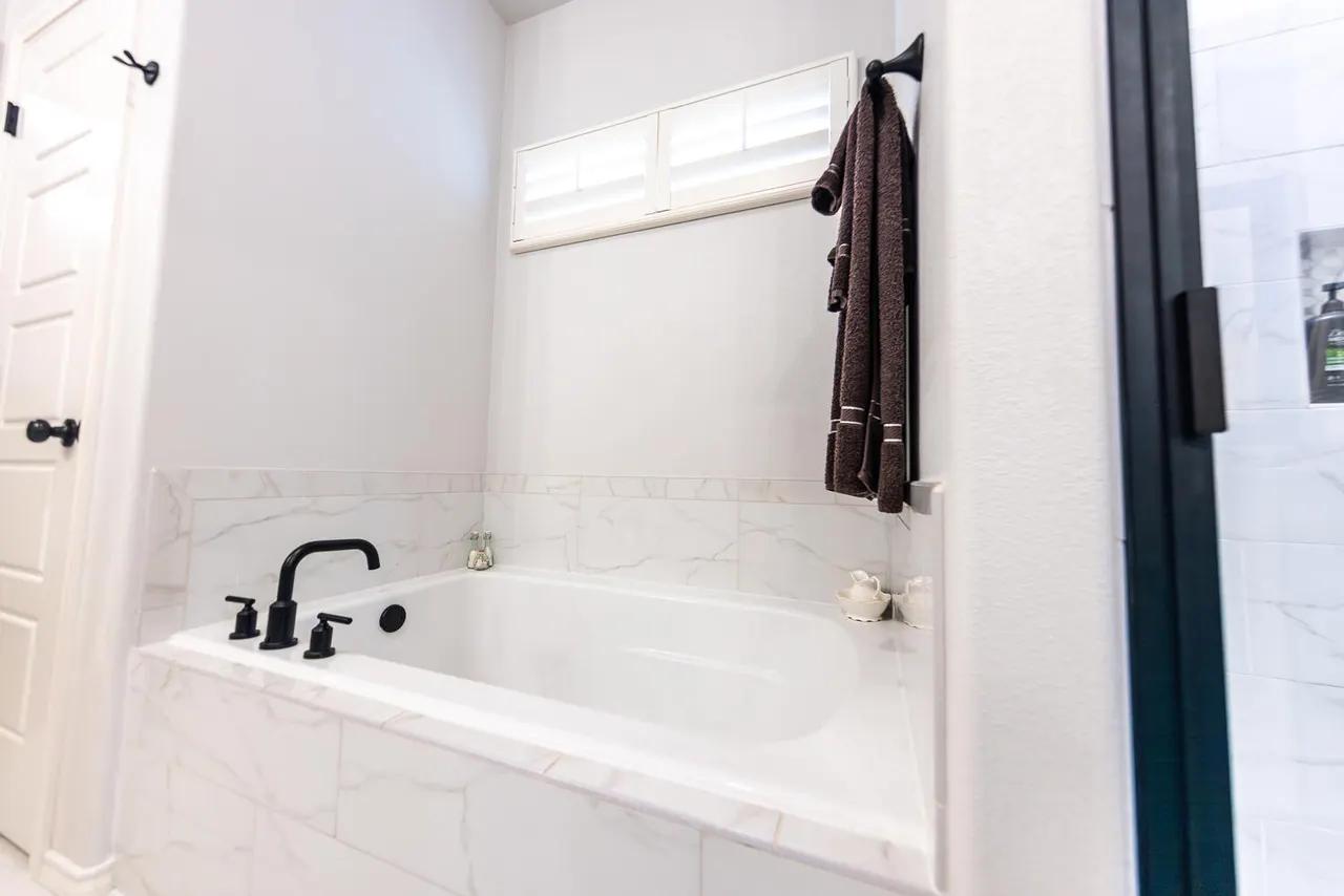 Photo 14 — 5001 Prospect Avenue, Lubbock, TX 79407