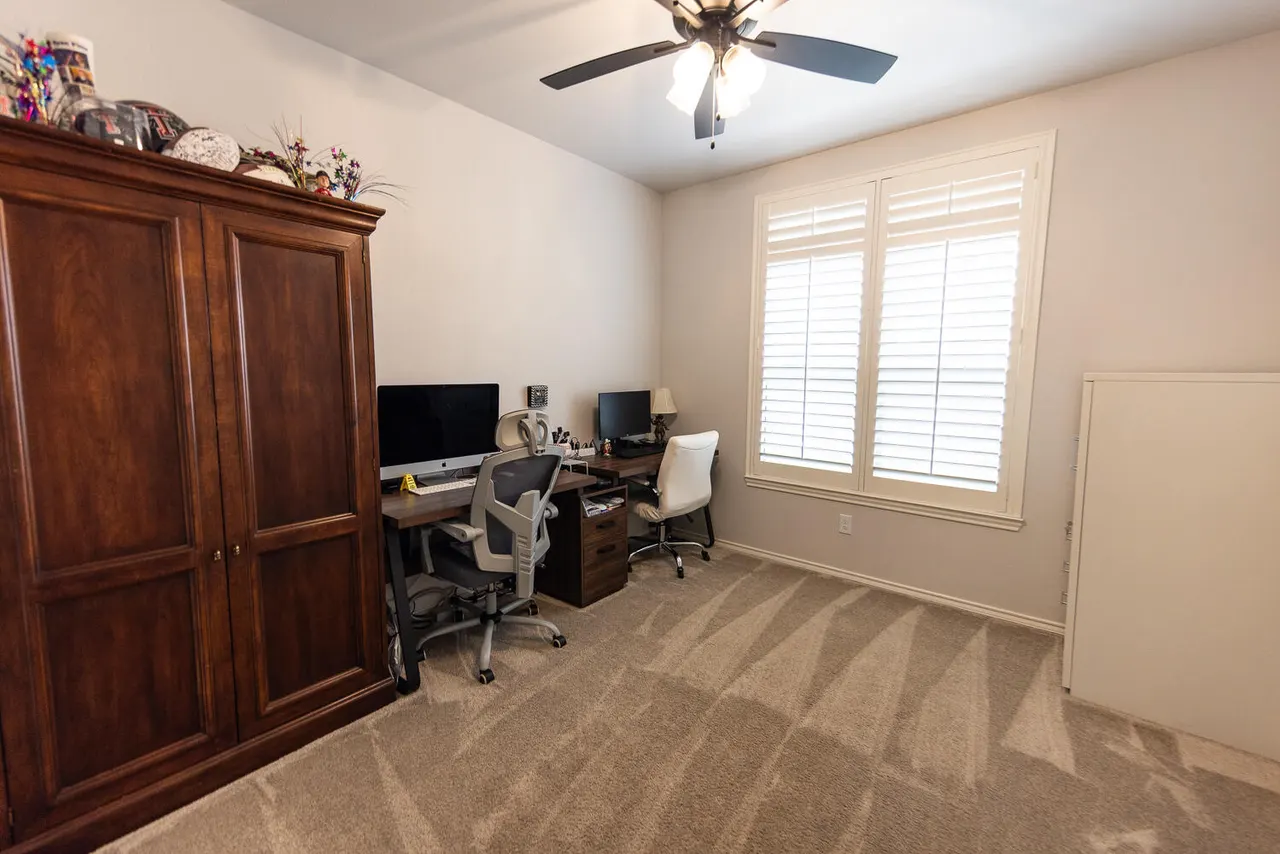 Photo 18 — 5001 Prospect Avenue, Lubbock, TX 79407