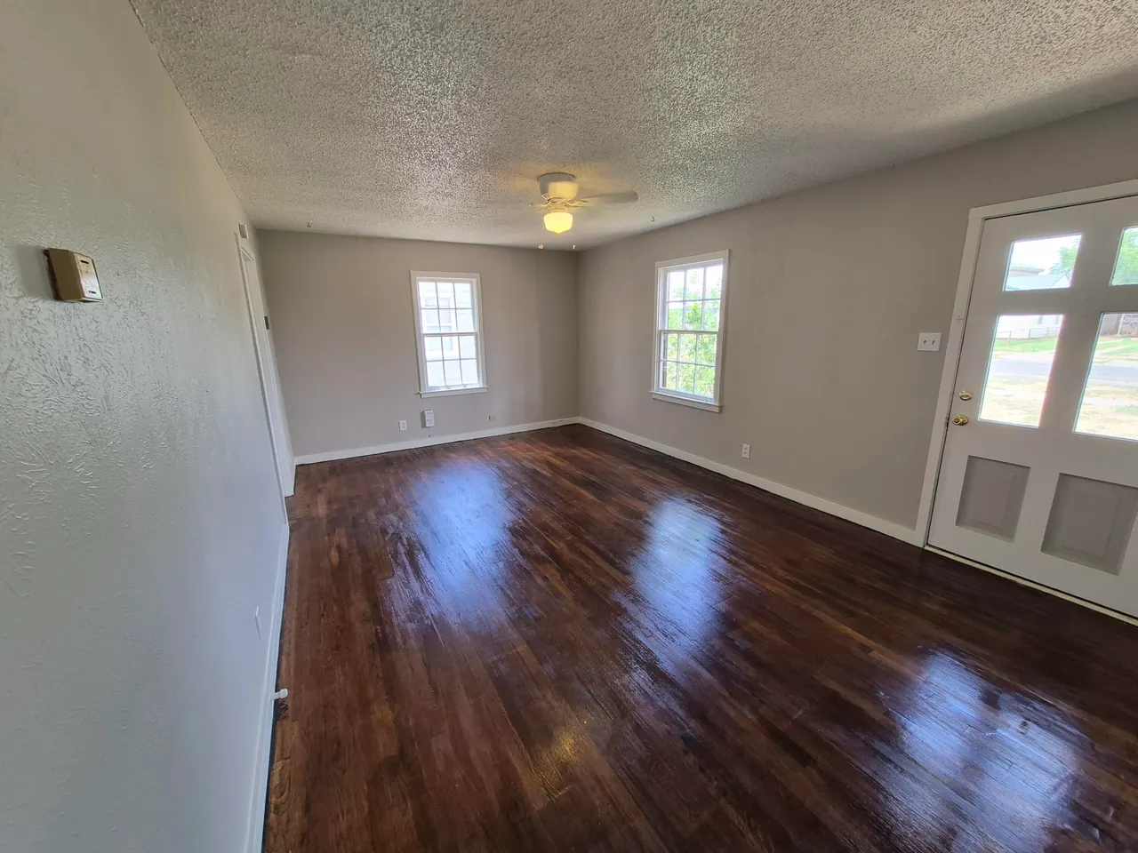 Photo 4 — 1618 9th Street, Levelland, TX 79336