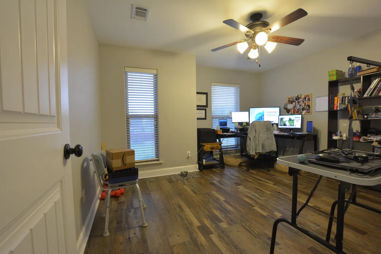 Photo 16 — 7044 95th Street, Lubbock, TX 79424