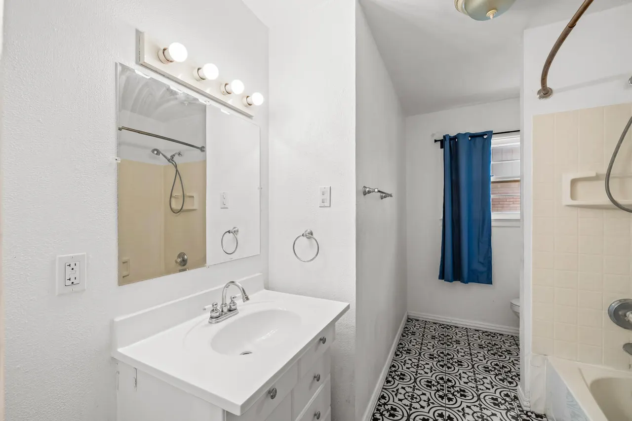 Photo 20 — 2706 38th Street, Lubbock, TX 79413