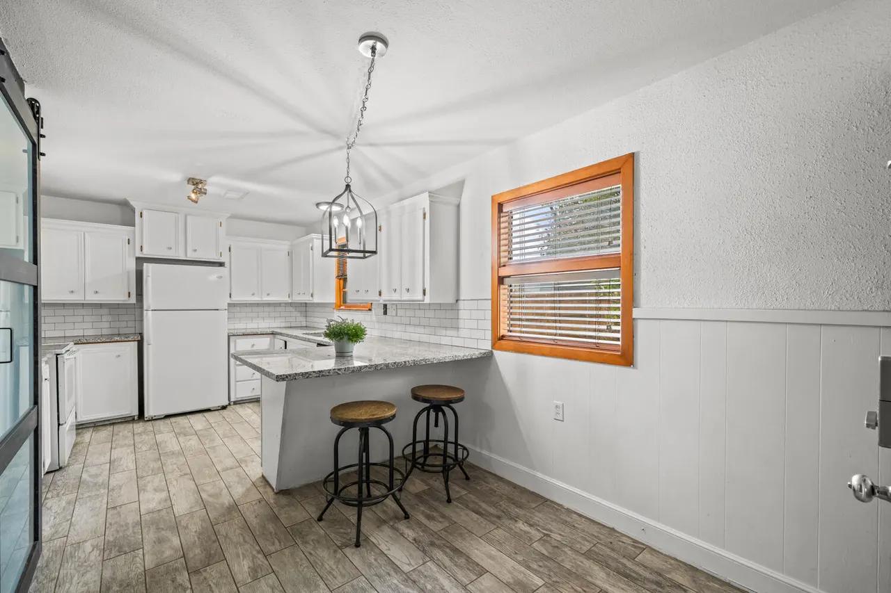 Photo 9 — 2706 38th Street, Lubbock, TX 79413