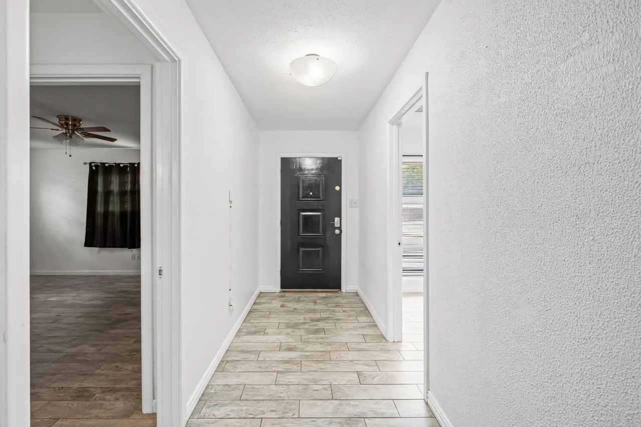 Photo 5 — 2706 38th Street, Lubbock, TX 79413