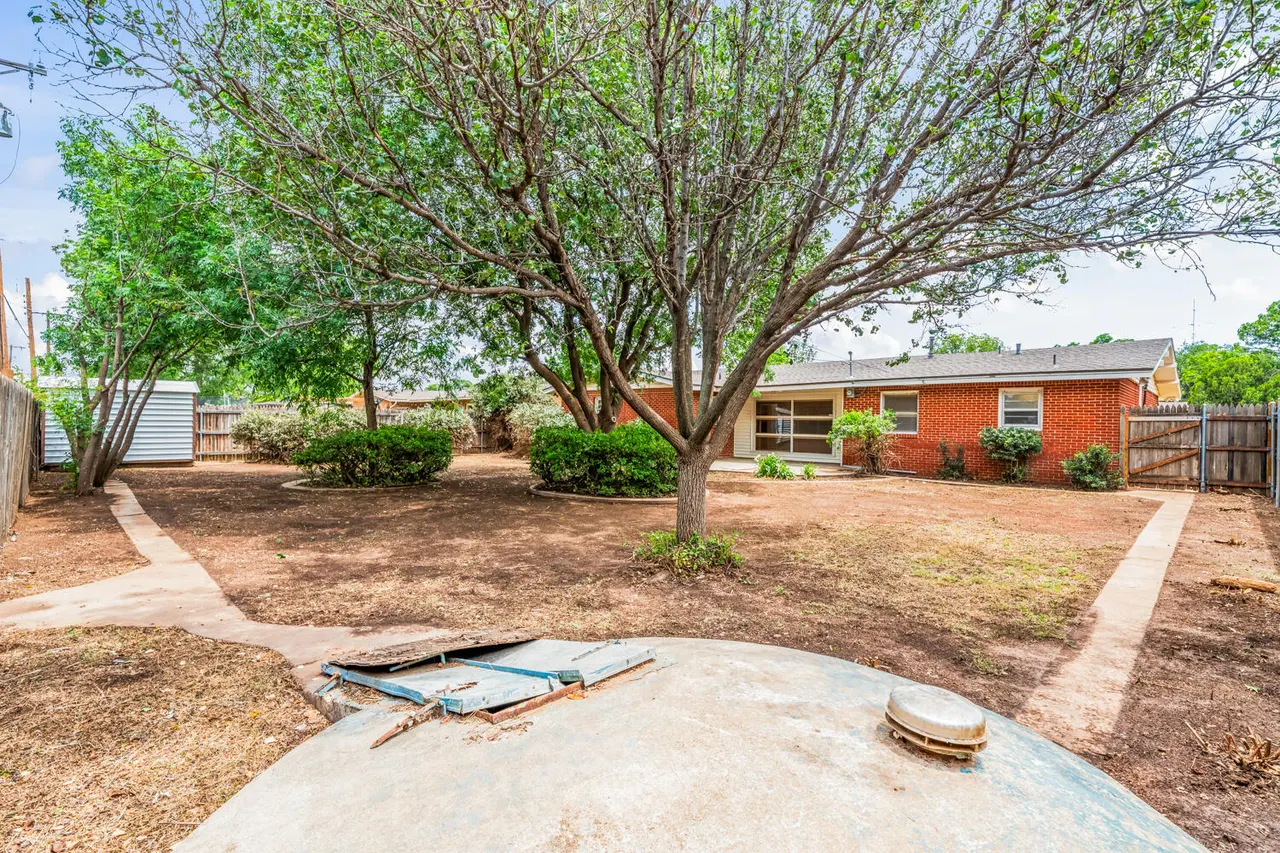 Photo 32 — 2706 38th Street, Lubbock, TX 79413