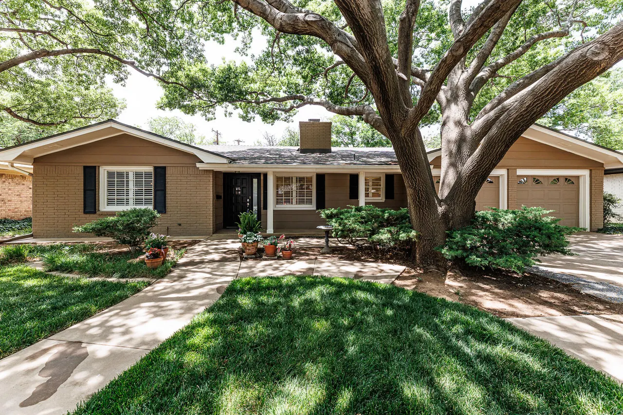 Photo 4 — 6218 Louisville Drive, Lubbock, TX 79413