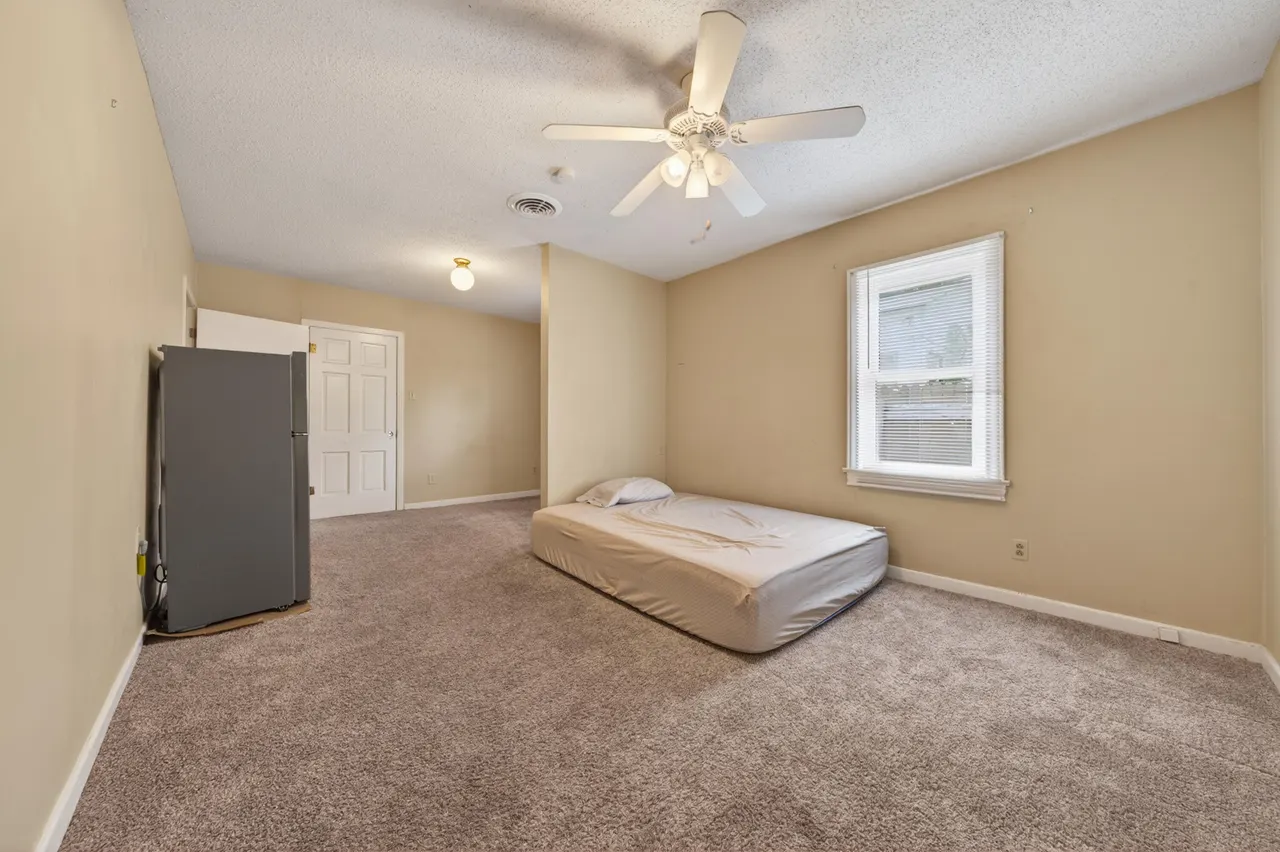 Photo 9 — 2212 22nd Street, Lubbock, TX 79411