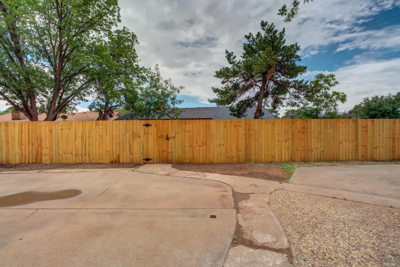 Photo 45 — 2627 74th Place, Lubbock, TX 79423