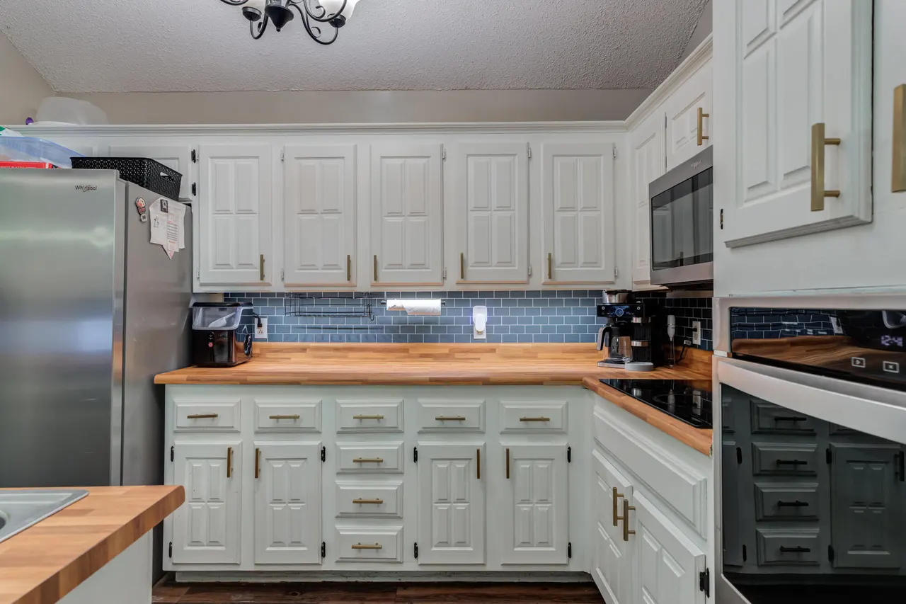 Photo 13 — 5727 92nd Street, Lubbock, TX 79424