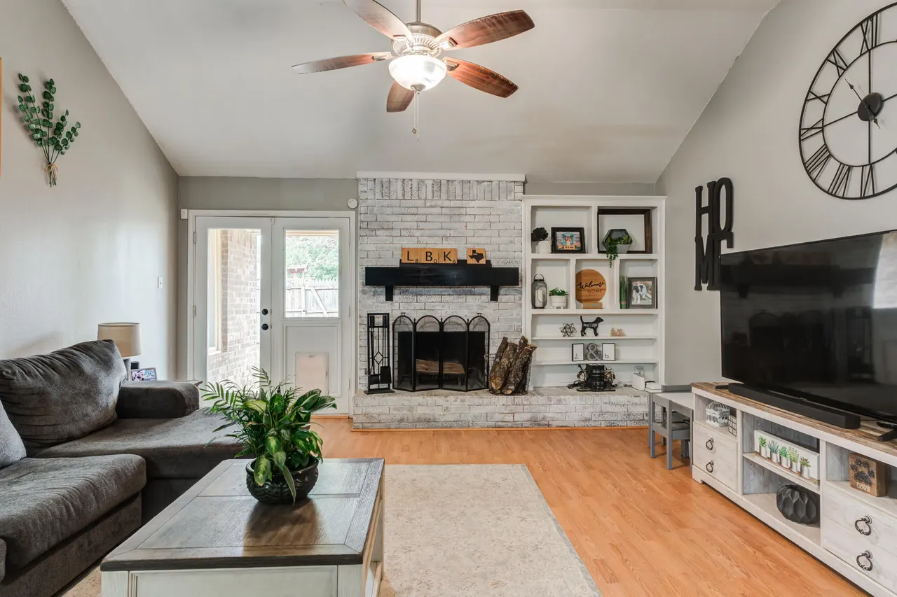 Photo 10 — 5727 92nd Street, Lubbock, TX 79424