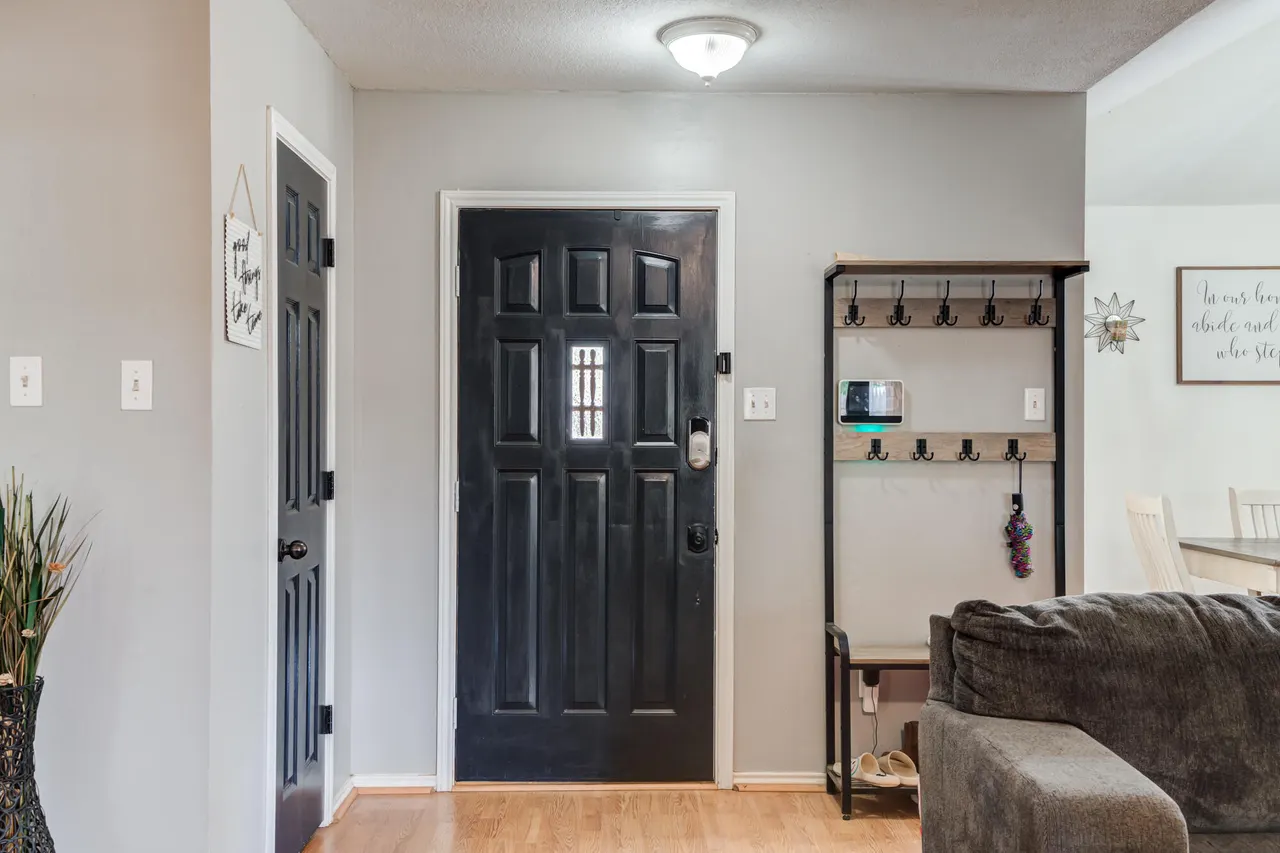 Photo 5 — 5727 92nd Street, Lubbock, TX 79424
