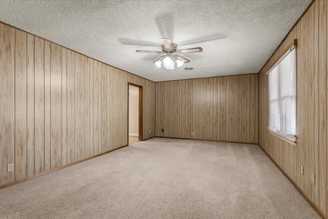 Photo 4 — 1206 Avenue J, Levelland, TX 79336