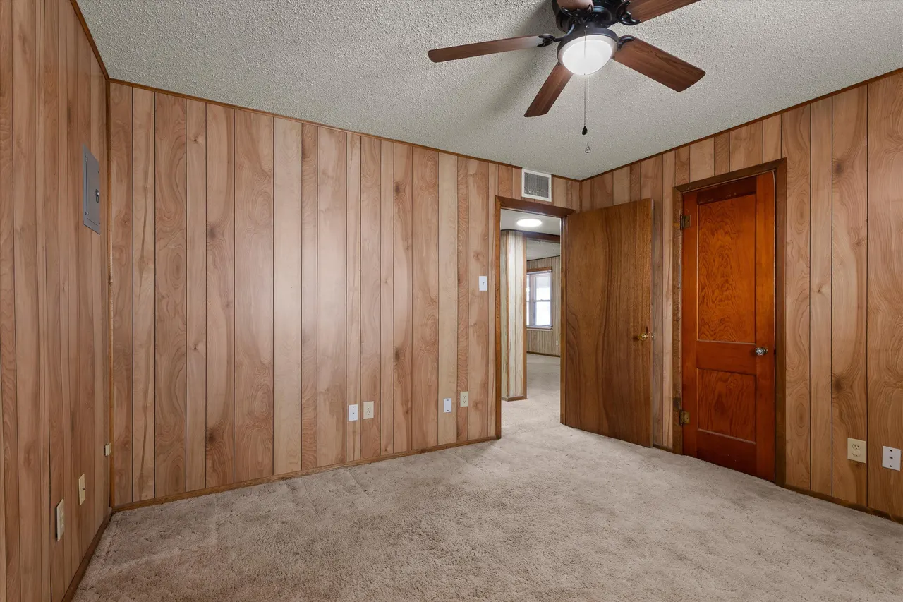 Photo 18 — 1206 Avenue J, Levelland, TX 79336