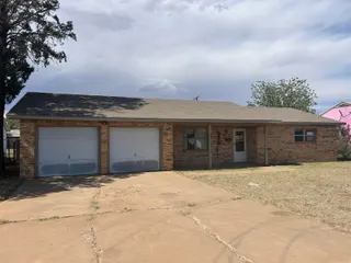 Sold home at 1007 E Tahoka Road