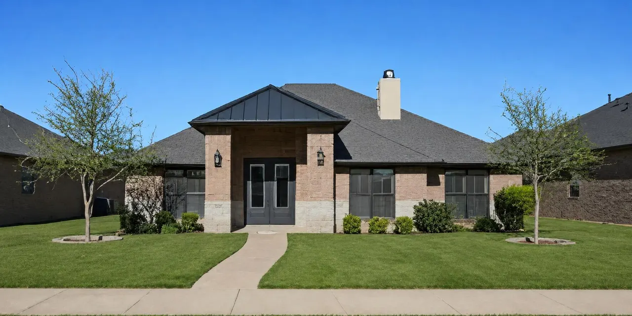 Front exterior — 1305 Dover Lane, Wolfforth, TX 79382
