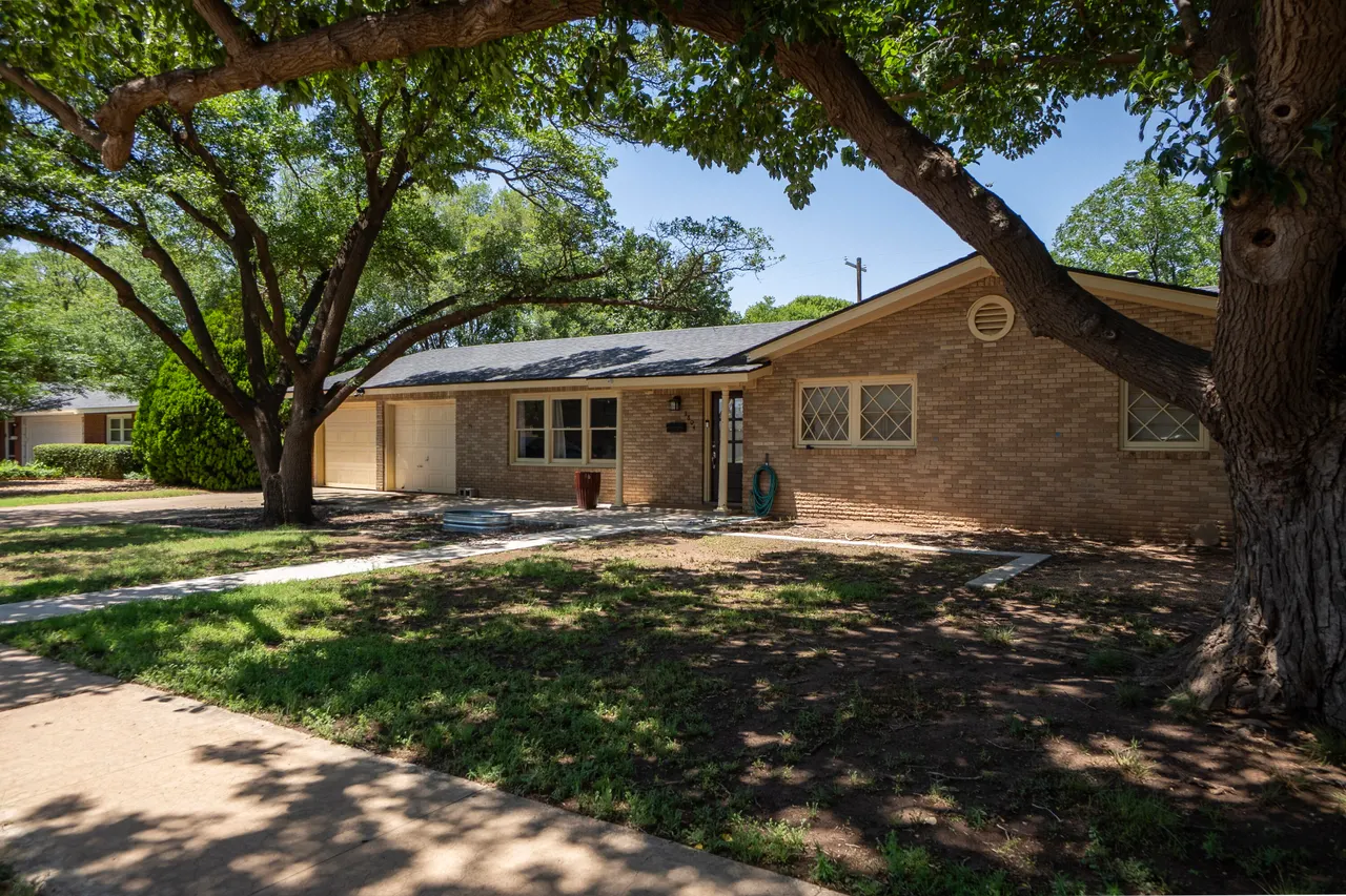 Photo 3 — 3604 48th Street, Lubbock, TX 79413