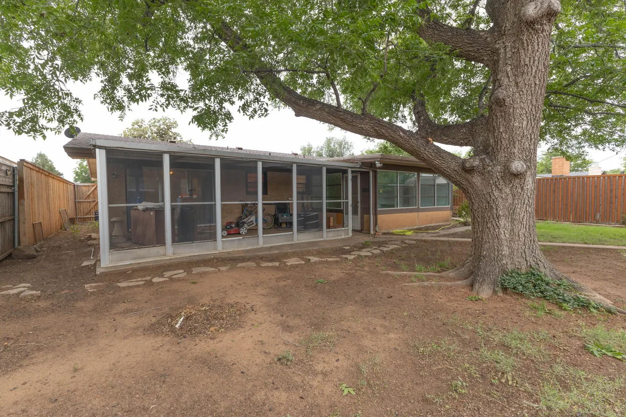 Photo 14 — 4310 47th Street, Lubbock, TX 79413