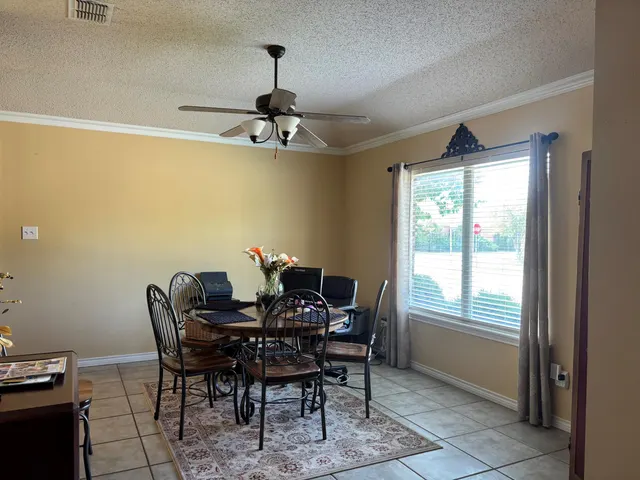 Photo 2 — 3713 106th Street, Lubbock, TX 79423