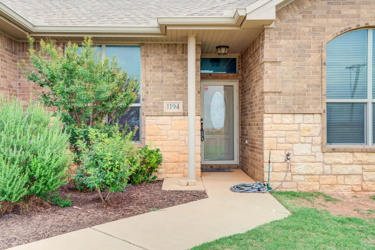 Photo 9 — 1194 Farm To Market Road 211, Wilson, TX 79381