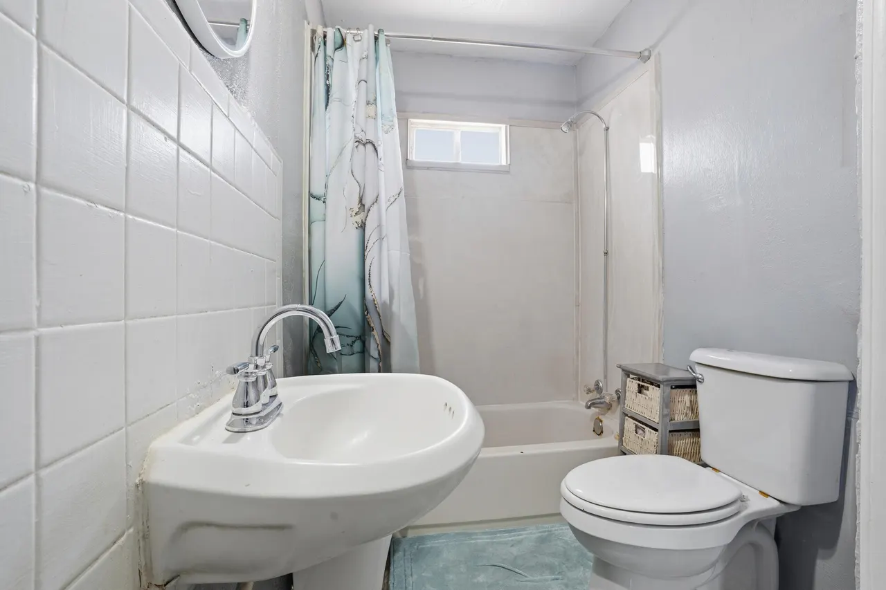 Photo 13 — 2104 W 26th Street, Plainview, TX 79072