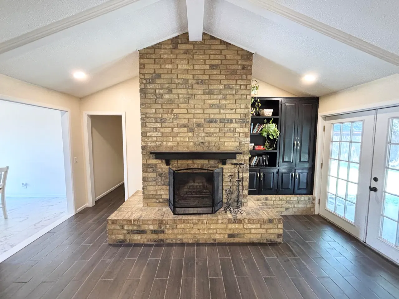Photo 3 — 5726 37th Street, Lubbock, TX 79407