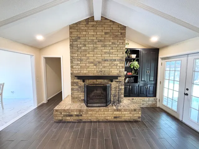 Photo 3 — 5726 37th Street, Lubbock, TX 79407