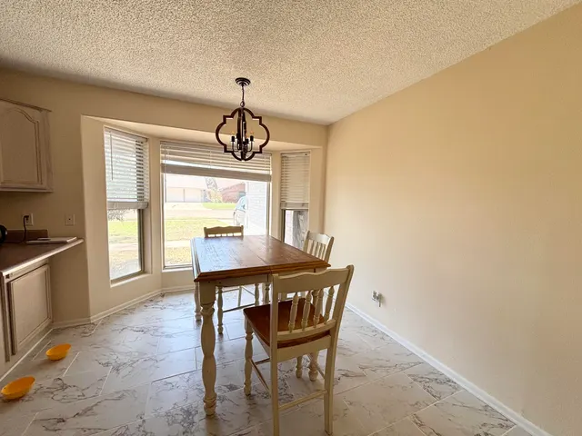 Photo 6 — 5726 37th Street, Lubbock, TX 79407