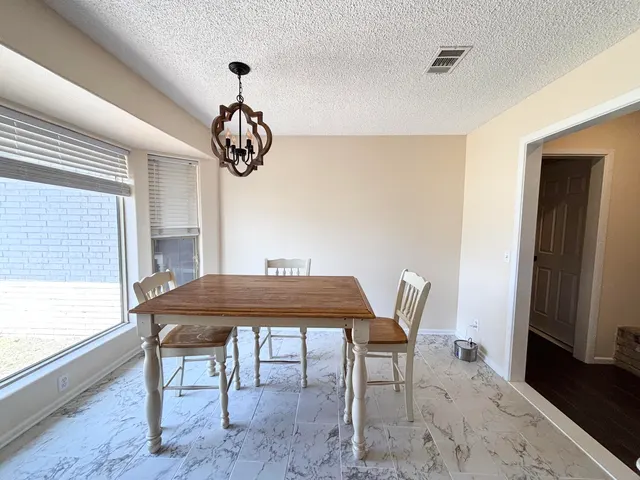 Photo 7 — 5726 37th Street, Lubbock, TX 79407
