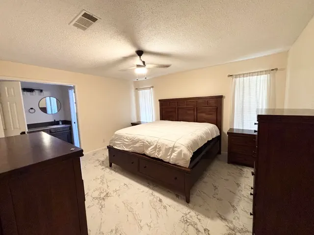 Photo 8 — 5726 37th Street, Lubbock, TX 79407