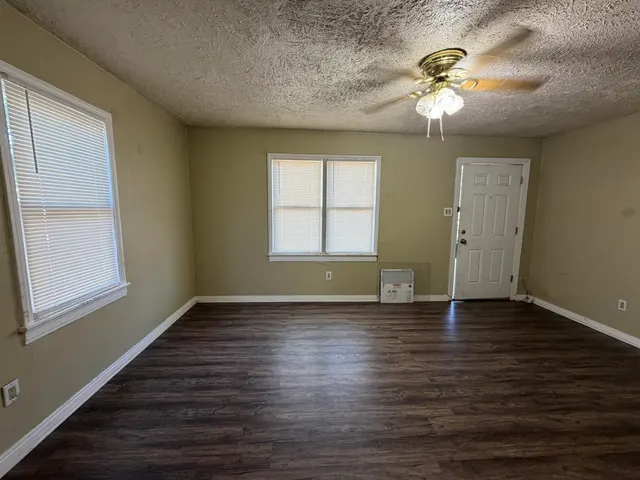 Photo 3 — 2709 41st Street, Lubbock, TX 79413