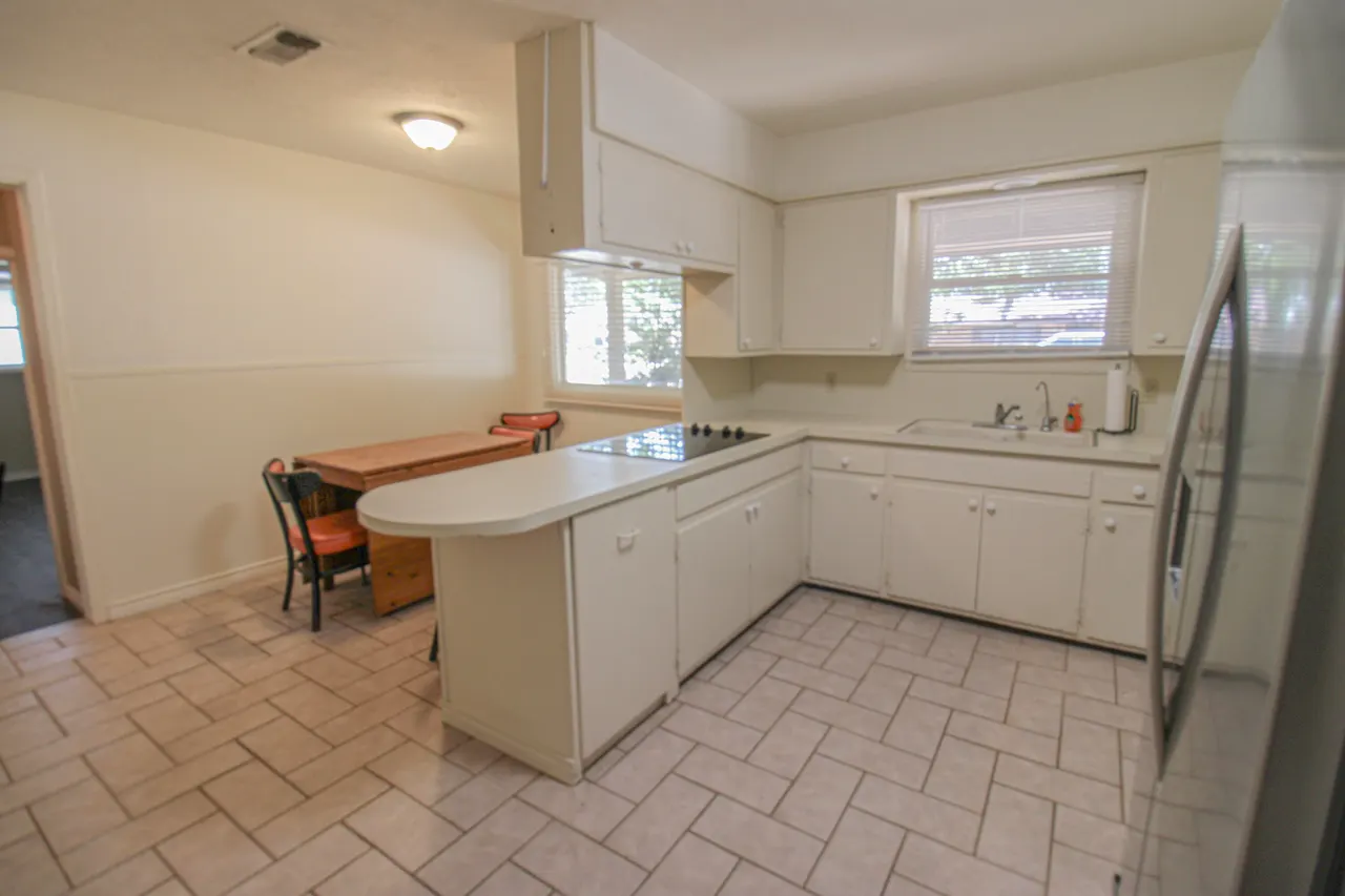 Photo 19 — 3702 48th Street, Lubbock, TX 79413
