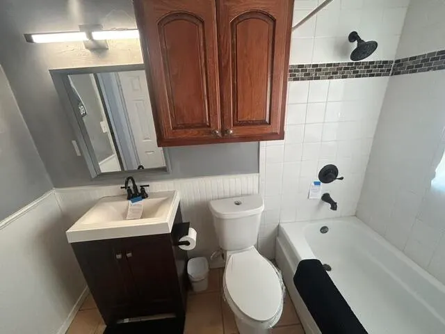 Photo 14 — 2402 26th Street, Lubbock, TX 79411