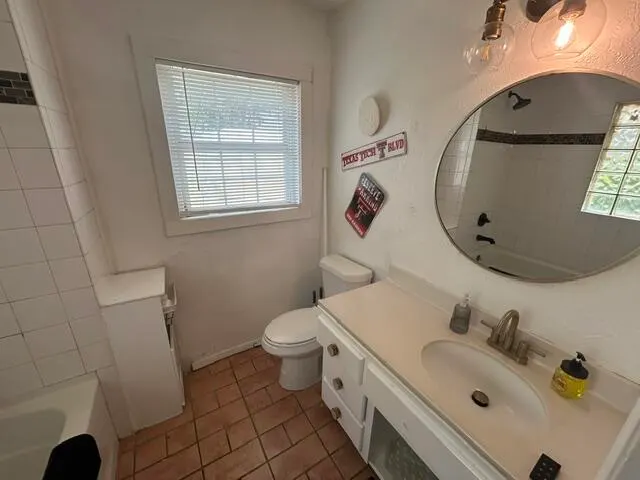 Photo 34 — 2402 26th Street, Lubbock, TX 79411