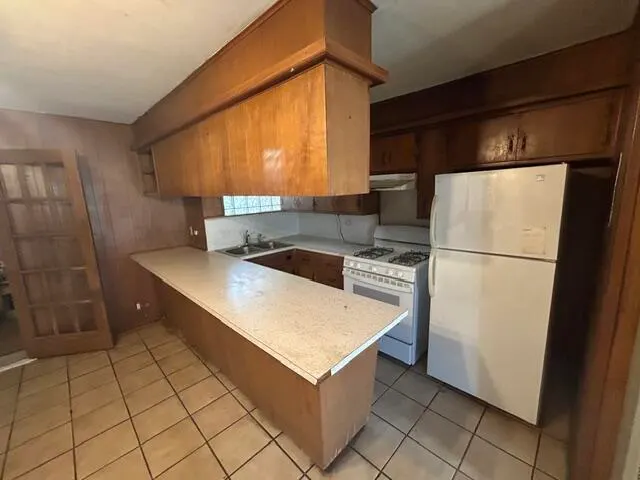 Photo 19 — 2402 26th Street, Lubbock, TX 79411