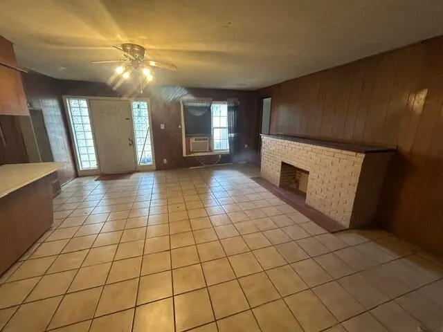 Photo 18 — 2402 26th Street, Lubbock, TX 79411