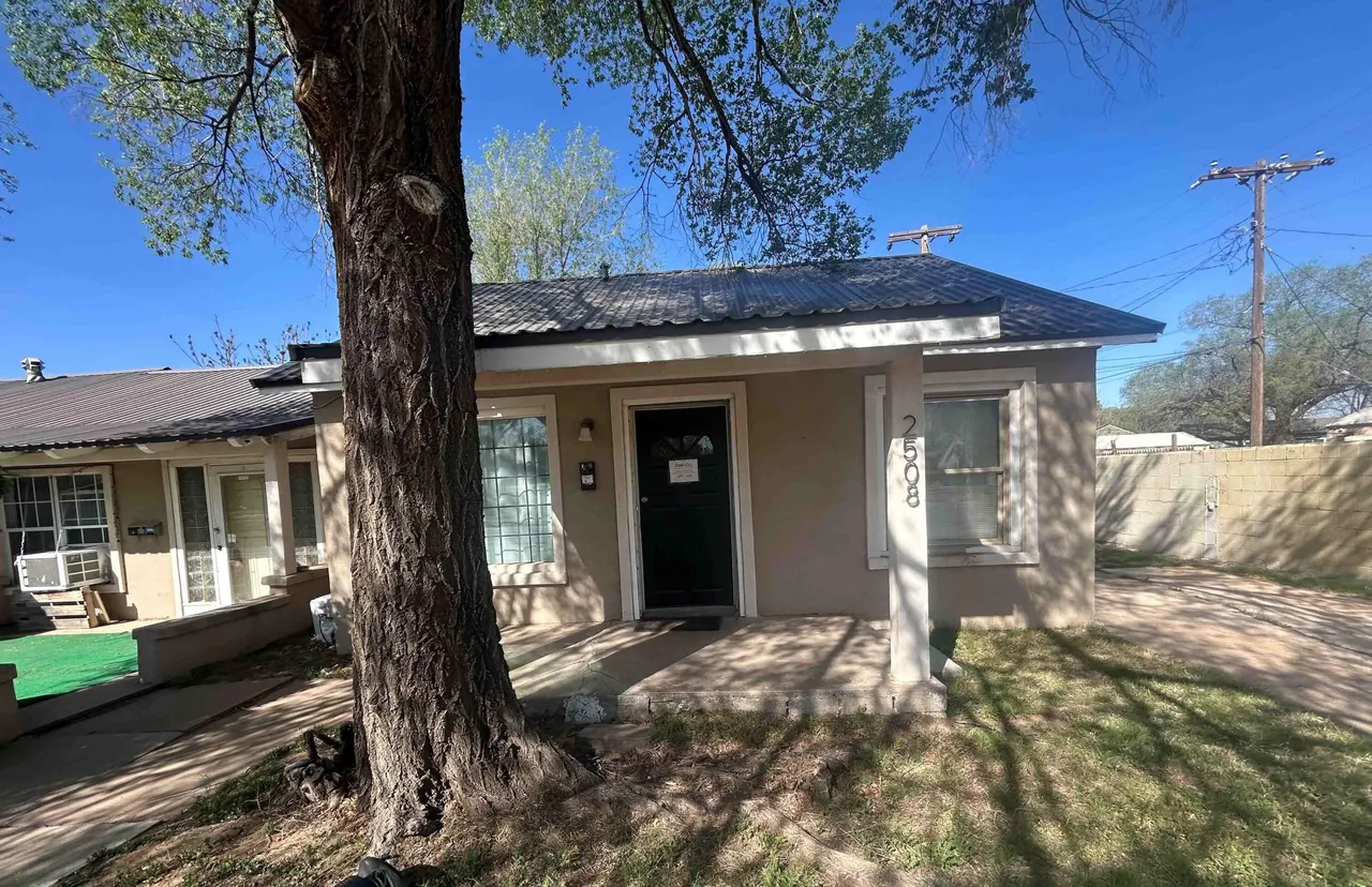Photo 25 — 2402 26th Street, Lubbock, TX 79411