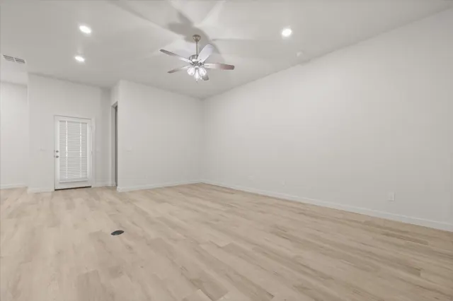 Photo 5 — 12003 Ironton Avenue, Lubbock, TX 79424