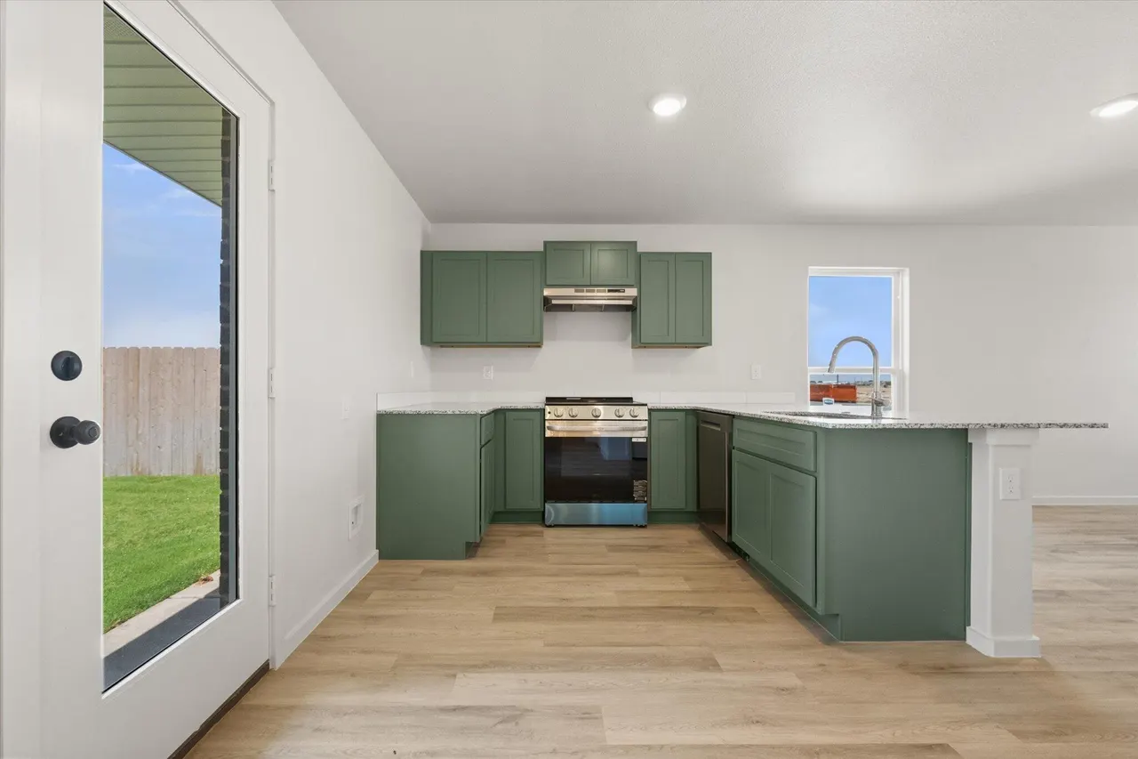 Photo 11 — 5515 Smith Street, Lubbock, TX 79416