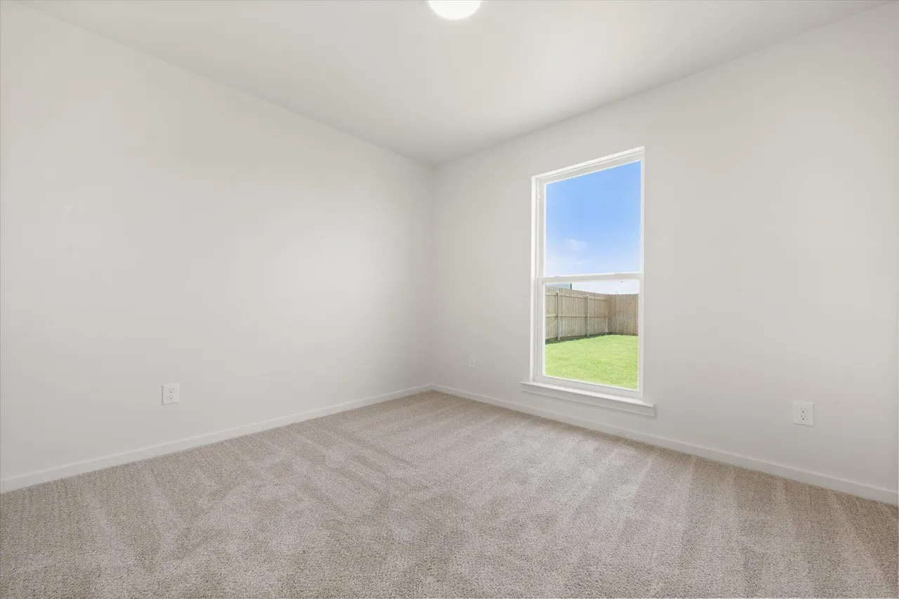 Photo 13 — 5515 Smith Street, Lubbock, TX 79416