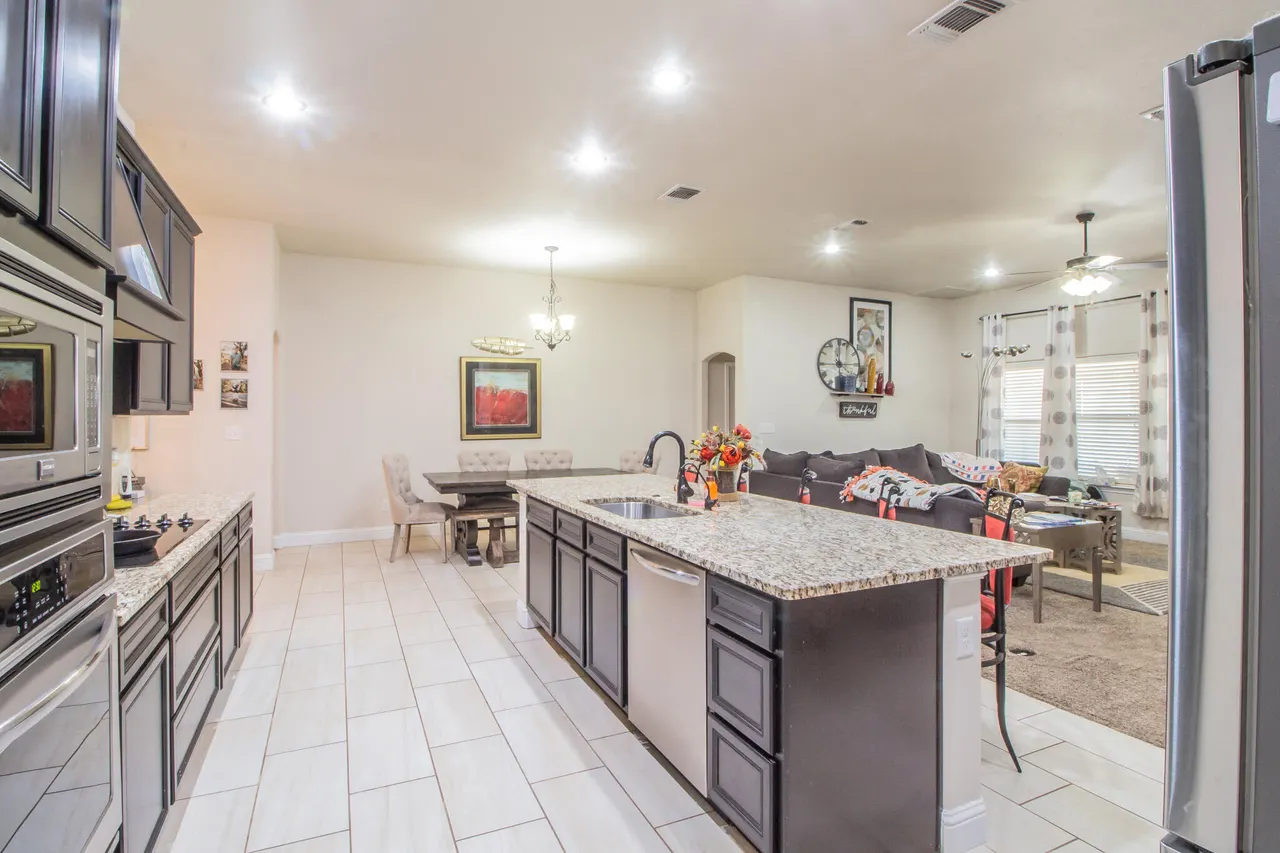 Photo 9 — 3009 128th Street, Lubbock, TX 79423