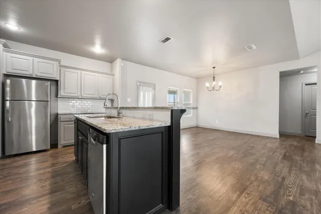 Photo 8 — 4912 Lehigh Street, Lubbock, TX 79416