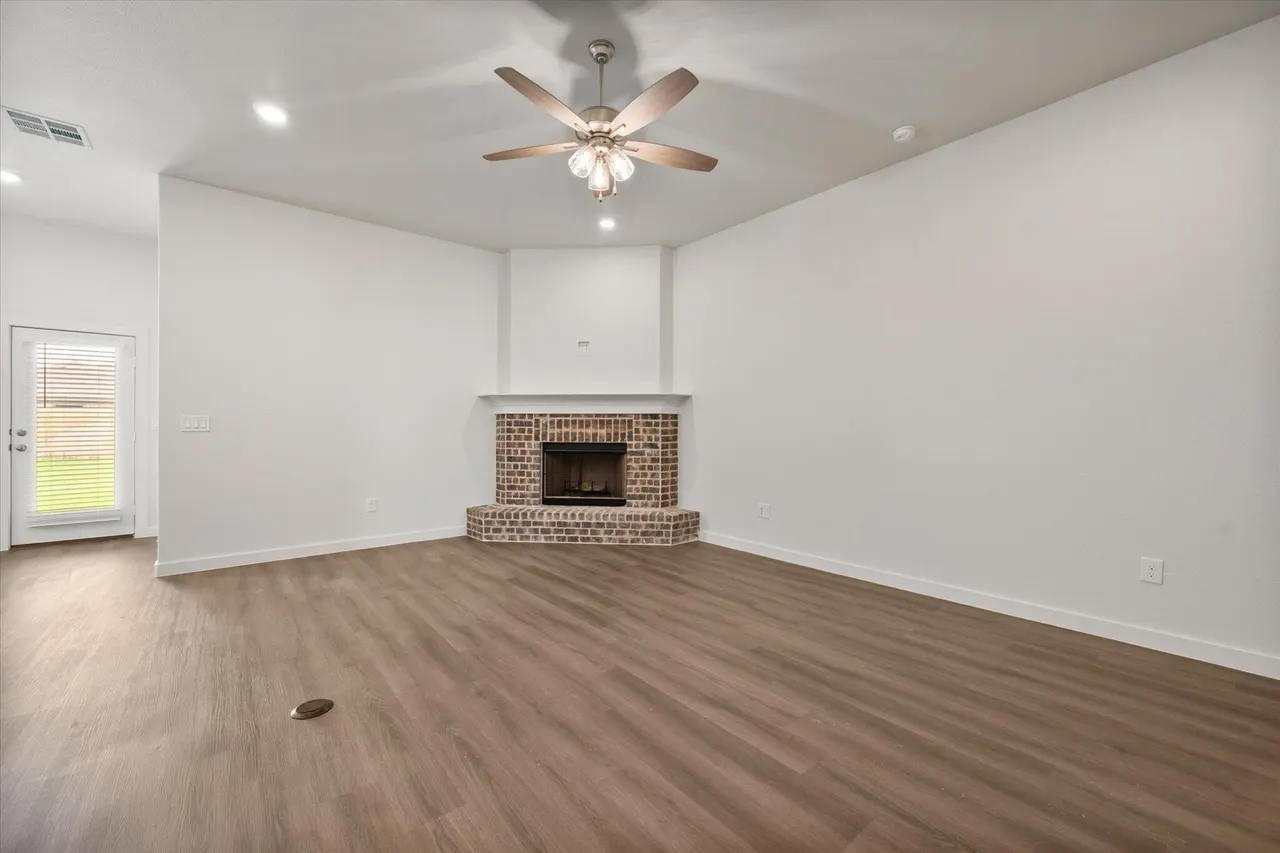 Photo 5 — 3023 137th Street, Lubbock, TX 79423