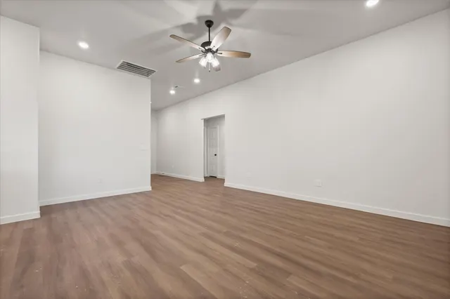 Photo 8 — 3021 137th Street, Lubbock, TX 79423