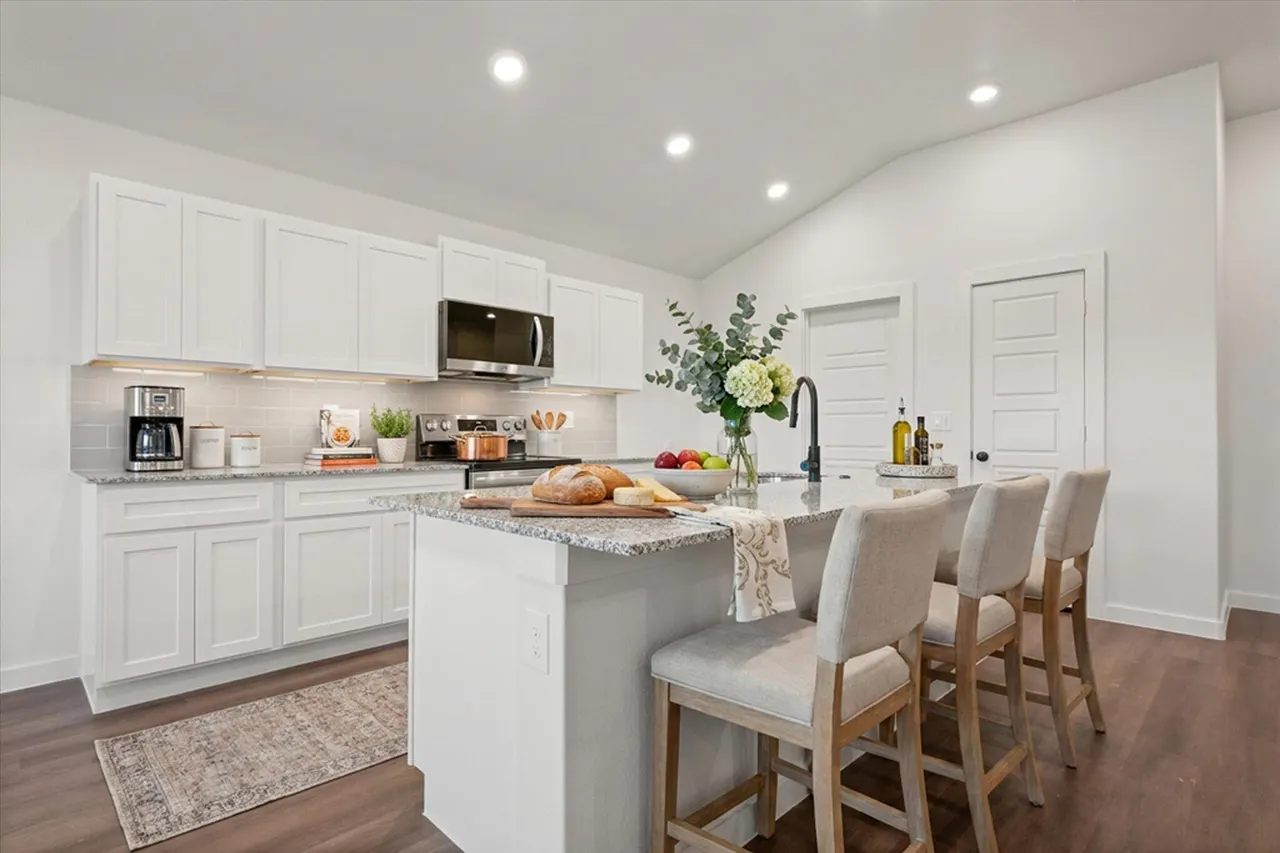 Photo 11 — 3021 137th Street, Lubbock, TX 79423