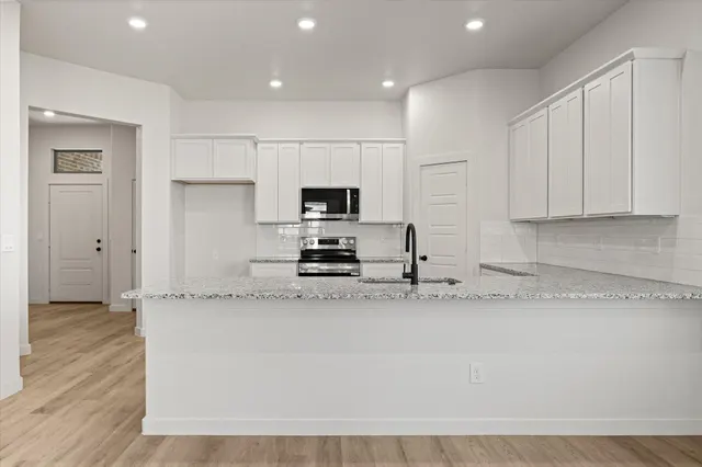Photo 8 — 12001 Justice Avenue, Lubbock, TX 79424
