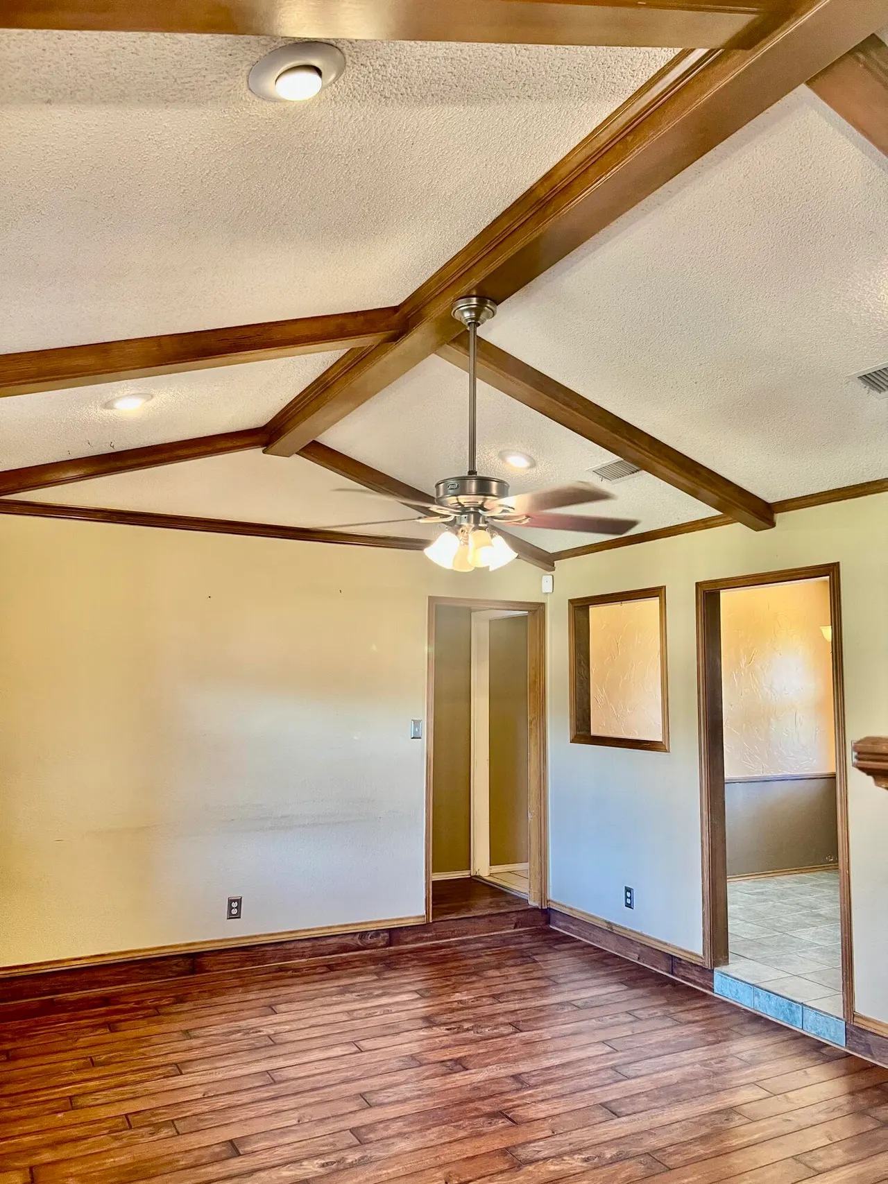 Photo 3 — 5720 95th Street, Lubbock, TX 79424