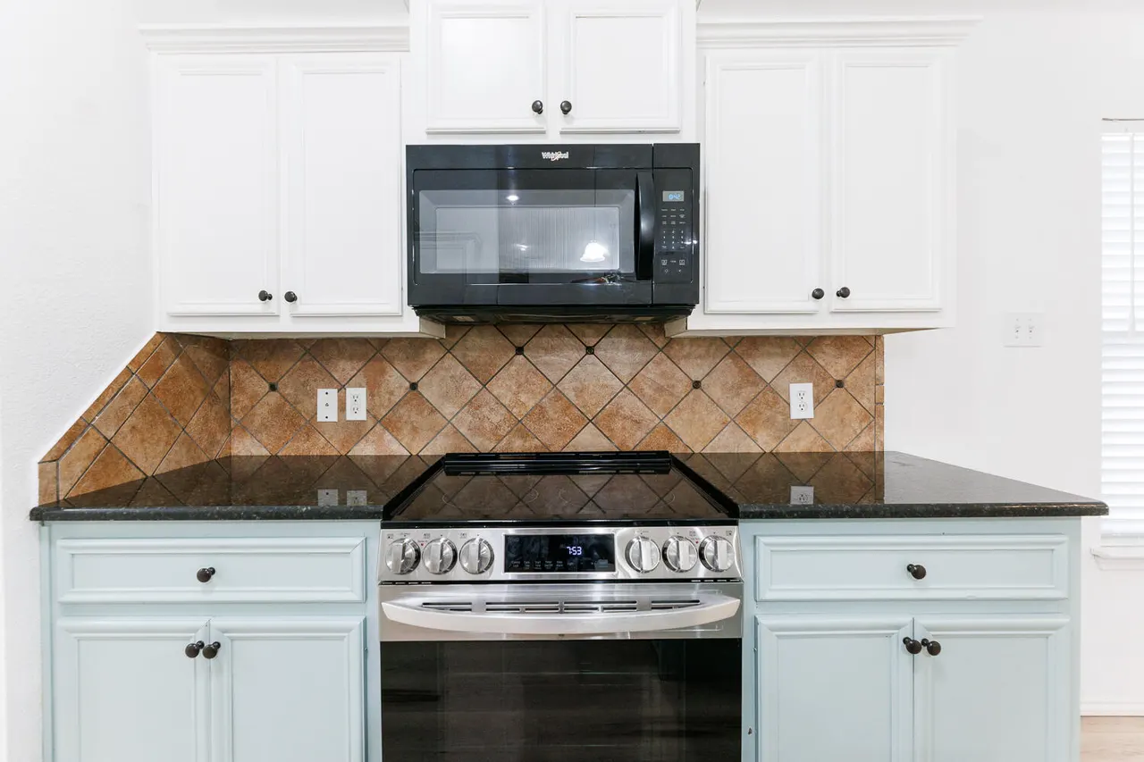 Photo 20 — 6906 37th Street, Lubbock, TX 79407