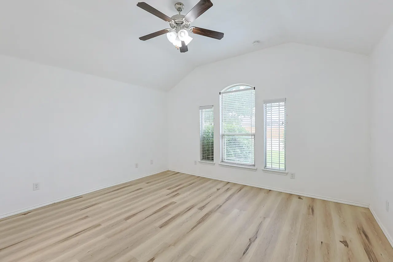 Photo 22 — 6906 37th Street, Lubbock, TX 79407