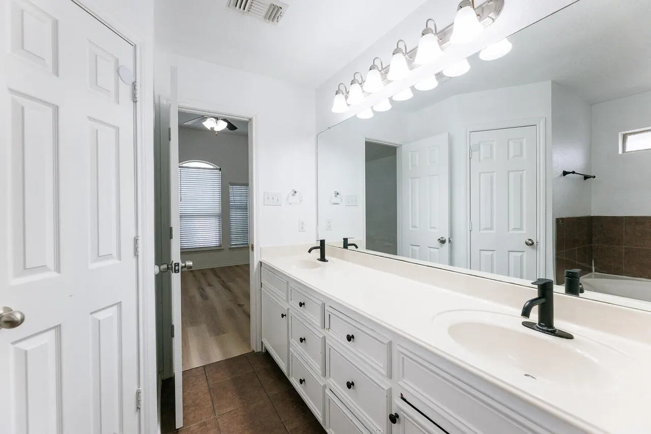 Photo 28 — 6906 37th Street, Lubbock, TX 79407